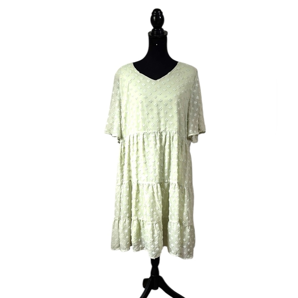 Elegant Light Green Dress